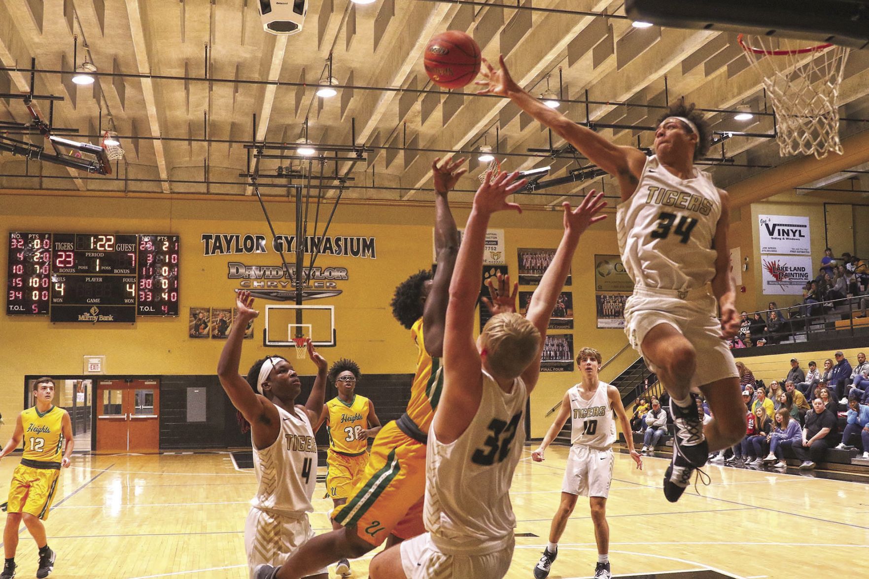 Duffy protects the rim